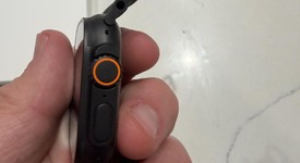 Mint
													Apple Watch Ultra 3 49mm - Unlocked, Black, A3281, photo 4 of 7