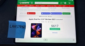 Fair
													Apple iPad Pro 12.9" 5th Gen 2021 - Unlocked, Gray, 128 GB, photo 3 of 14