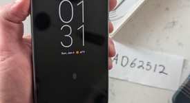 Mint
													Google Pixel 10 Pro XL - Unlocked, Moonstone, 256 GB, GUL82, photo 3 of 5