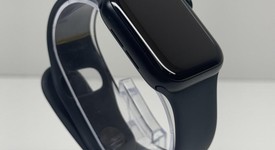 Mint
													Apple Watch SE 1st Gen 40mm - Gray, A2351 - GPS, Aluminum, photo 1 of 5
