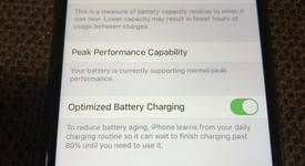Mint
													Apple iPhone 8 - Verizon, Gray, 128 GB, A1863, photo 2 of 9