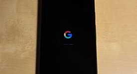 Mint
													Google Pixel 9 - Unlocked, Obsidian, 128 GB, 12 GB, G2YBB, photo 3 of 9