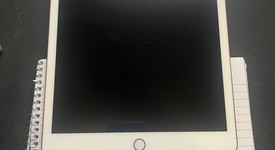 Good
													Apple iPad 7th Gen - Wi-Fi, Gold, 32 GB, A2197, photo 3 of 3