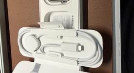Mint
													Apple Watch Series 10 46mm - Unlocked, Natural, A3003 - Cellular, Titanium, photo 2 of 16