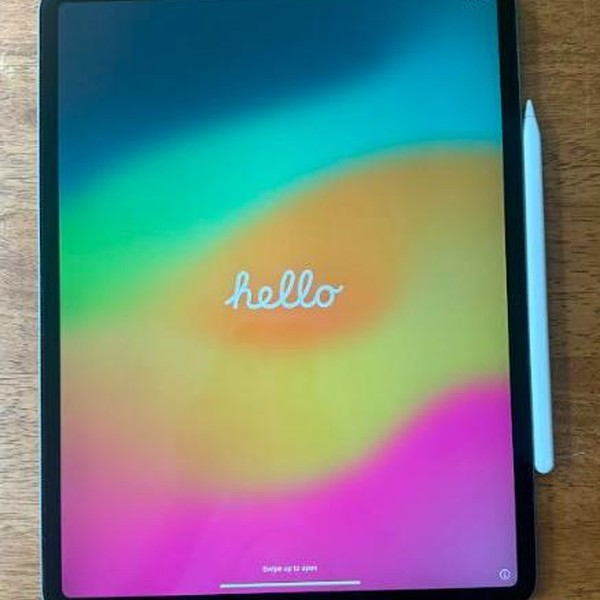 Apple iPad Pro 12.9 inch 4th Gen 2020 - Wi-Fi, 256 GB, Gray, A2229
