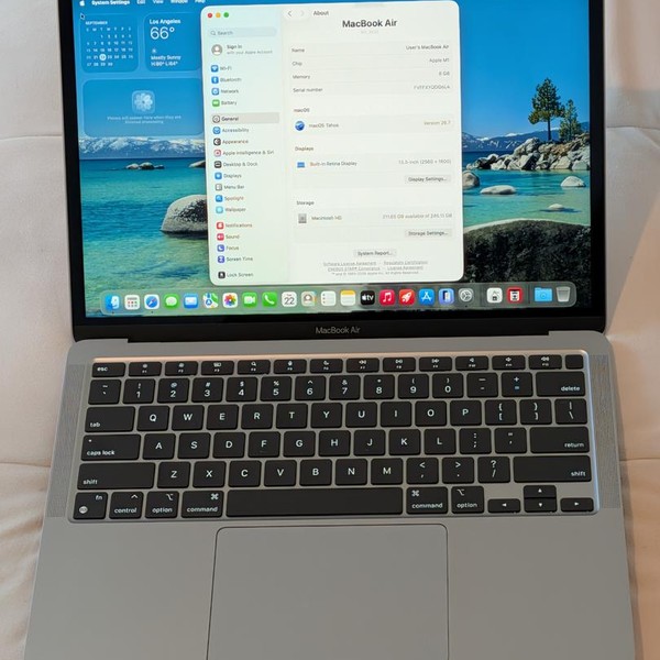 MacBook Air 2020 - 13 inch - 256 GB, Gray, 8 GB, Apple M1