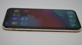 Good
													Apple iPhone X - Unlocked, Silver, 64 GB, A1865, photo 5 of 11