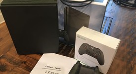 Mint
													Xbox One S (2016) - Green, 1 TB, photo 3 of 6