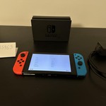 Fair Nintendo Switch - 32 GB, Red & Blue