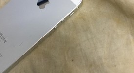 Good
													Apple iPhone SE 1st Gen 2016 - Unlocked, Silver, 16 GB, A1662, photo 1 of 7