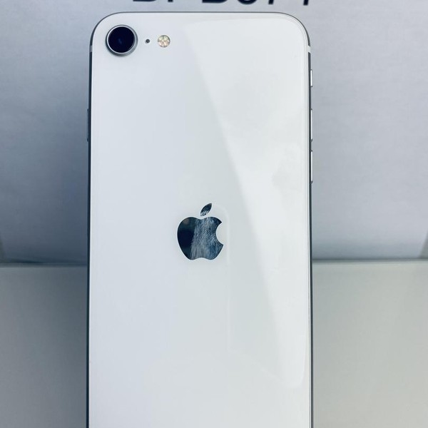 Apple iPhone SE 2nd Gen 2020 - Unlocked, 64 GB, White, A2275
