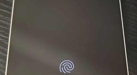 Good
													Samsung Galaxy S25 Edge - Unlocked, Icy Blue, 512 GB, 12 GB, SM-S937U1, photo 4 of 6