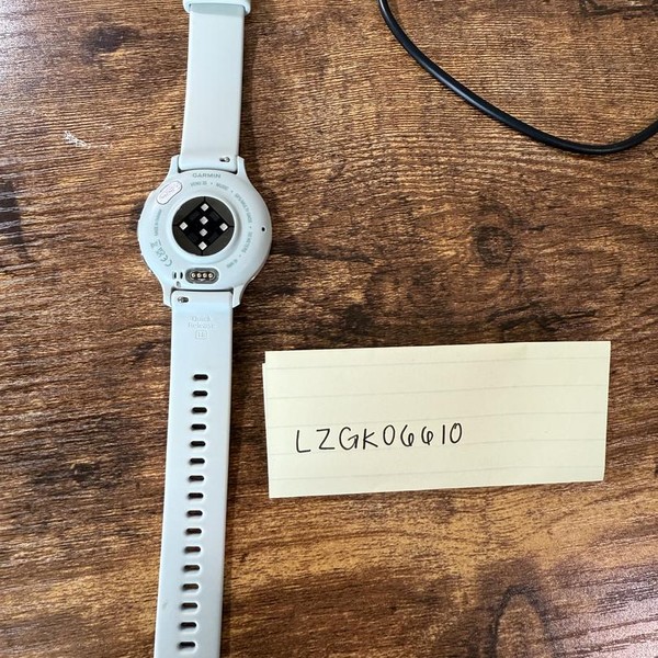 Garmin Venu 3S - Silver