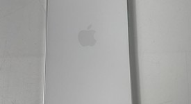 Fair
													Apple iPhone 16e - Unlocked, White, 128 GB, A3212, photo 3 of 7