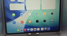 Good
													Apple iPad Air 13" (M2) 2024 - Unlocked, Purple, 128 GB, A2899, photo 5 of 5