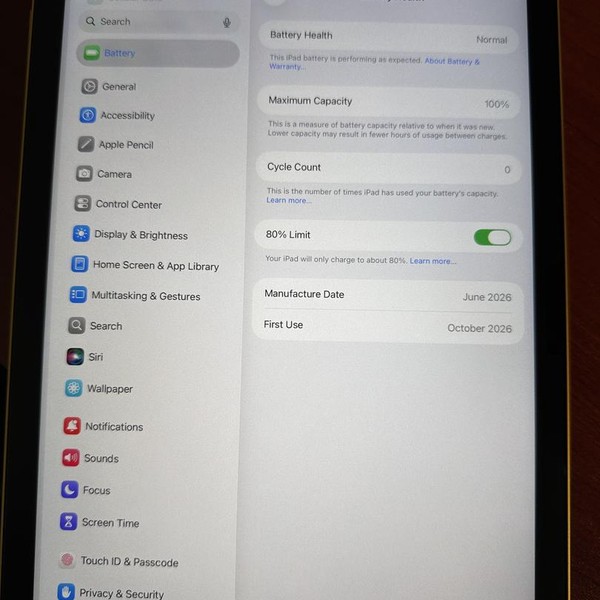 Apple iPad (11th Gen) - Unlocked, 256 GB, Yellow, A3355