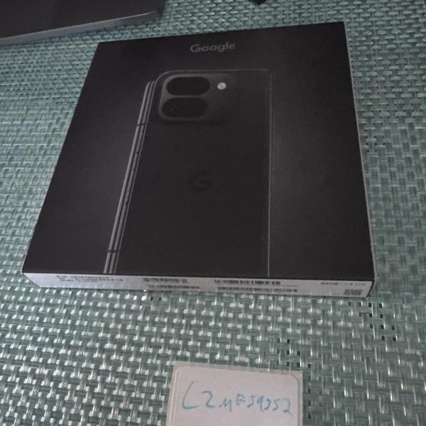 Google Pixel 9 Pro Fold - Unlocked, 512 GB, Obsidian, GGH2X