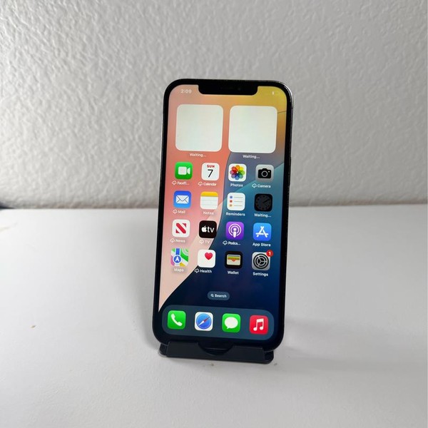 Apple iPhone 12 Pro Max - Unlocked, 128 GB, Graphite, A2342