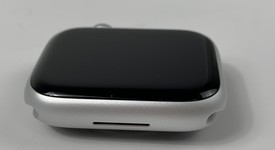 Mint
													Apple Watch Series 9 45mm - Unlocked, Silver, A2984 - Cellular, Aluminum, photo 5 of 6