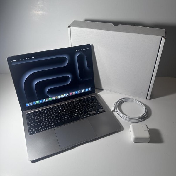 MacBook Air 2020 - 13 inch - 256 GB, Gray, 8 GB, Apple M1