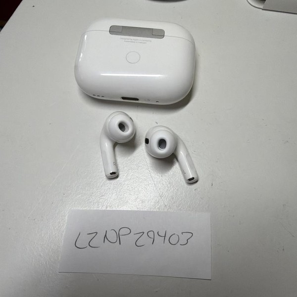 Apple AirPods Pro 2 - USB-C