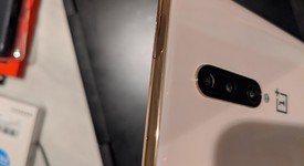 Mint
													OnePlus 7 Pro - Unlocked Non-US, Almond, 256 GB, 8 GB, GM1913, photo 4 of 8