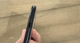 Good
													Apple iPhone SE 3rd Gen 2022 - Unlocked, Midnight, 64 GB, A2595, photo 4 of 6