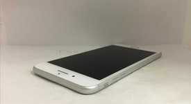 Fair
													Apple iPhone 8 Plus - Unlocked, Silver, 64 GB, A1864, photo 4 of 8