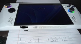 Good
													Asus ROG Ally 7" - Z1 Extreme, White, 512 GB, 16 GB, Ryzen Z1 Extreme, photo 4 of 9