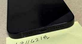 Fair
													Apple iPhone 12 - Verizon, Black, 64 GB, A2172, photo 4 of 4