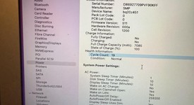 Good
													MacBook Air 2017 - 13" - I5, Silver, 128 GB, 8 GB, photo 2 of 10