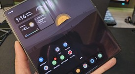 Fair
													vivo X Fold3 Pro - Unlocked Non-US, Black, 512 GB, 16 GB, photo 5 of 39