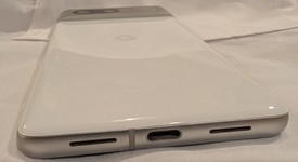 Good
													Google Pixel 7 - Unlocked, Snow, 128 GB, 8 GB, GVU6C, Sub-6 5G, photo 4 of 7