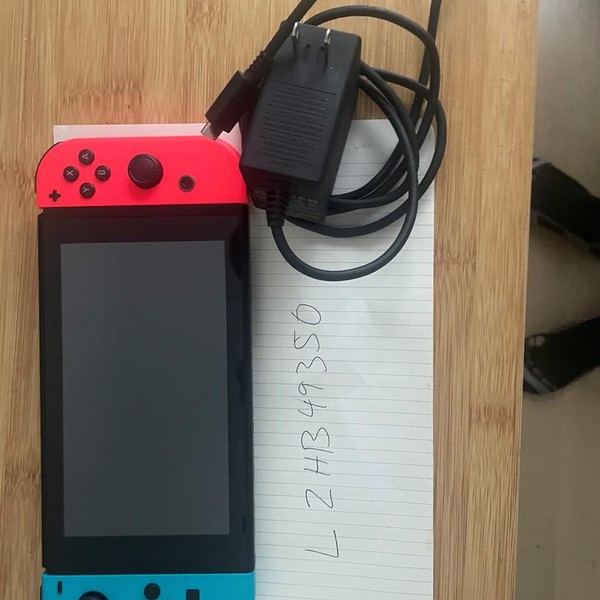 Nintendo Switch - 32 GB, Red & Blue