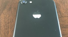 Fair
													Apple iPhone 7 - T-Mobile, Black, 32 GB, A1778, photo 2 of 3