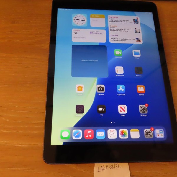 Apple iPad 9th Gen - Unlocked, Gray, 64 GB, A2603