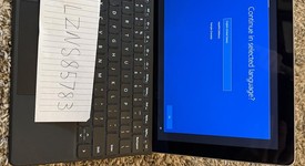 Good
													Microsoft Surface Go - Wi-Fi, Silver, 64 GB, 4 GB, photo 1 of 13