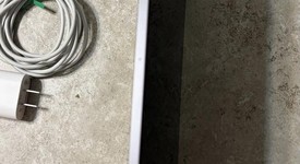 Good
													Apple iPad Pro 11" 2018 - Unlocked, Gray, 64 GB, A2013, photo 5 of 7