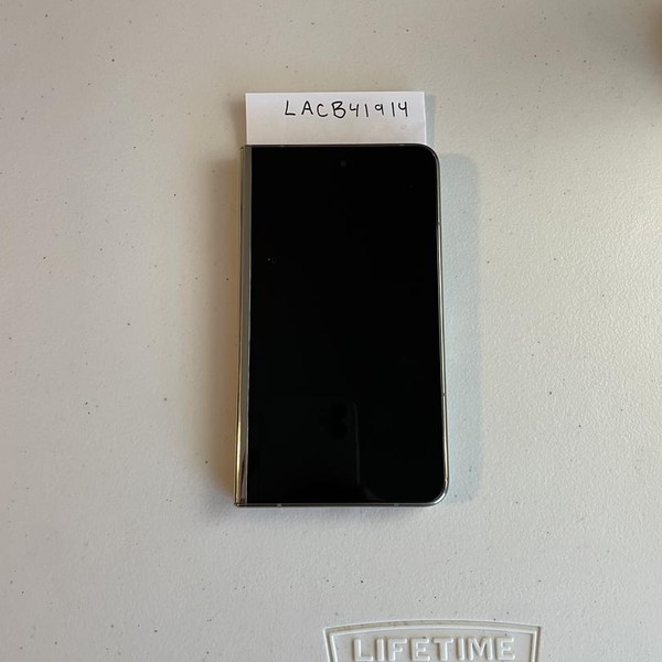 Google Pixel Fold - Unlocked, 256 GB, Porcelain, 12 GB, G9FPL