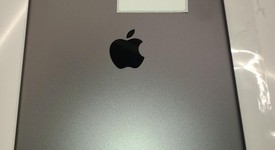 Mint
													Apple iPad 8th Gen - Wi-Fi, Gray, 32 GB, A2270, photo 3 of 7