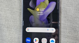 Good
													Samsung Galaxy Z Flip4 5G - Spectrum, Purple, 128 GB, 8 GB, SM-F721U, photo 2 of 3