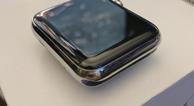 Good
													Apple Watch Series 3 42mm - Unlocked, Silver, A1861, Stainless, photo 5 of 13
