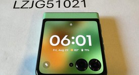 Mint
													Motorola Razr 2025 - Unlocked, Green, 256 GB, 8 GB, photo 3 of 6