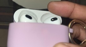 Used
													Apple AirPods 3rd Gen - MagSafe Case, photo 1 of 4