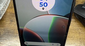 Good
													Motorola Razr 2023 - Xfinity, Sage, 128 GB, 8 GB, photo 2 of 6