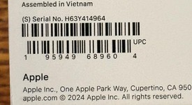 New
													Apple AirPods 4th Gen - Active Noise Cancellation, photo 3 of 4