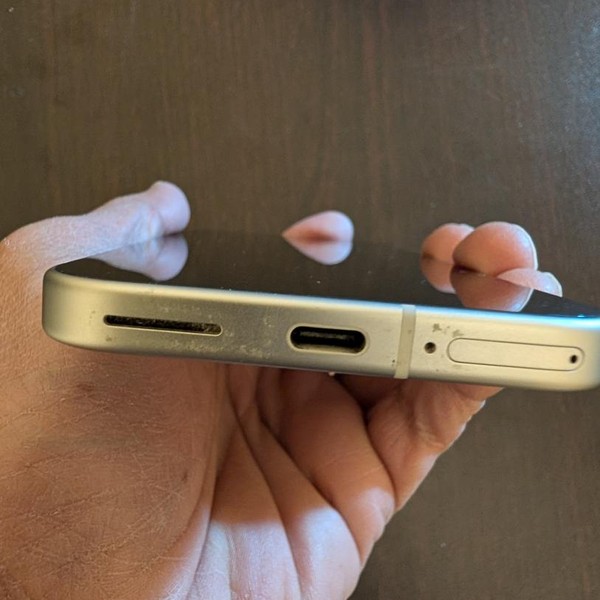 Google Pixel 9 - Unlocked, 128 GB, Porcelain, 12 GB, G2YBB