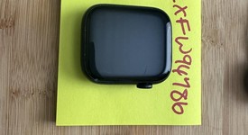 Good
													Apple Watch Series 7 45mm - Unlocked, Green, A2477 - Cellular, Aluminum, photo 2 of 3