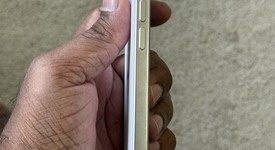 Mint
													Apple iPhone 16 Pro Max - Unlocked, White, 256 GB, A3084, photo 4 of 8