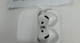 Used
													Apple AirPods 4th Gen - Standard, photo 5 of 5